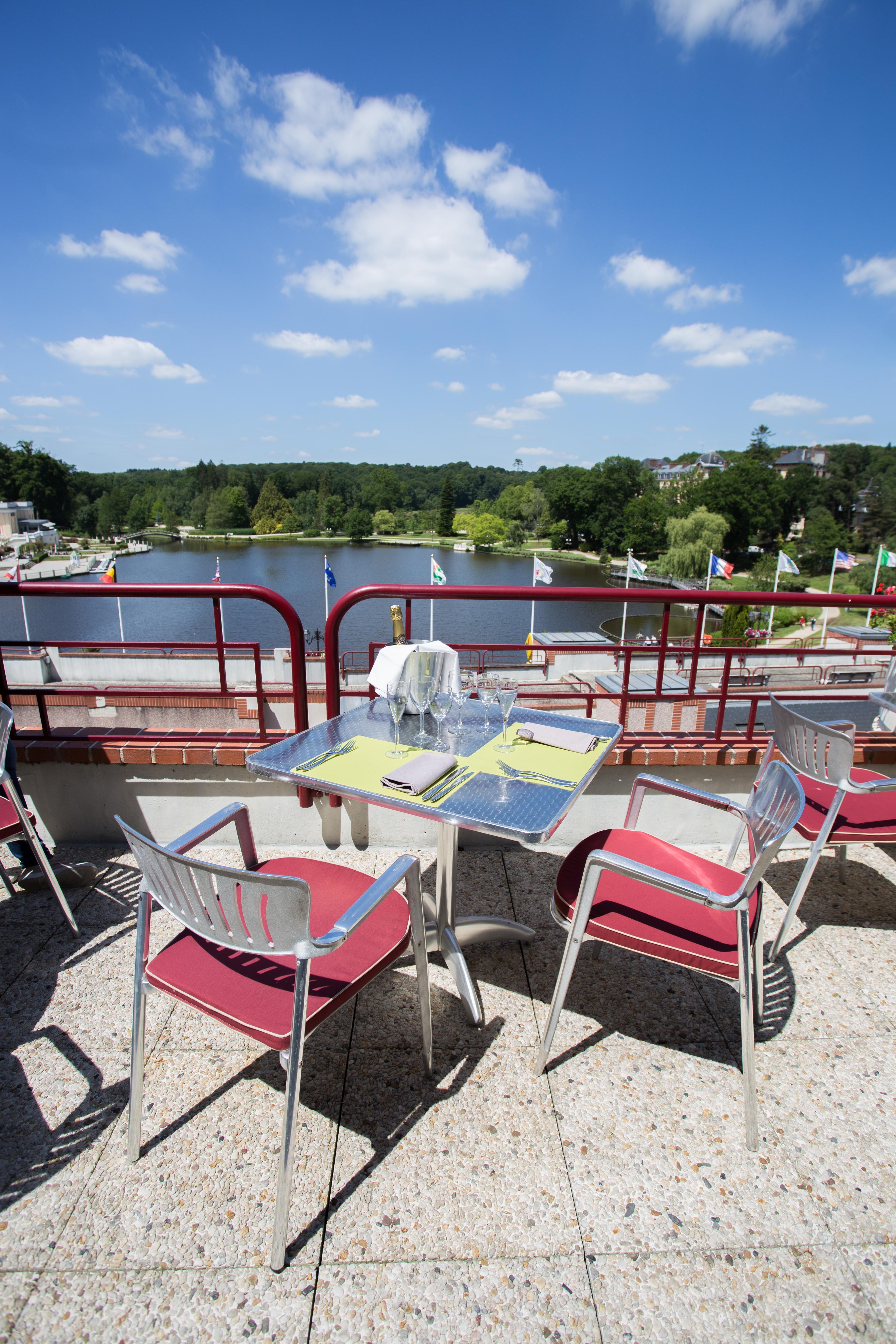 Hotel Spa Du Beryl Bagnoles de l'Orne Normandie Kültér fotó